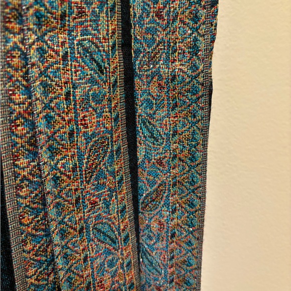 Capelli New York 27" X 69.5" Rectangular Multi-Colored Scarf with  3.5" Fringe - Picture 5 of 9